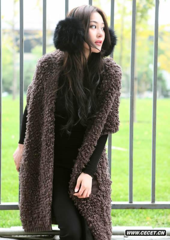 張馨予冬季時(shí)尚寫(xiě)真