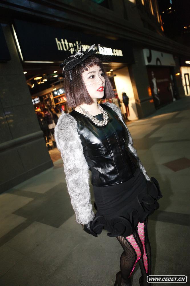 鄭凡變兔女郎掀魅惑