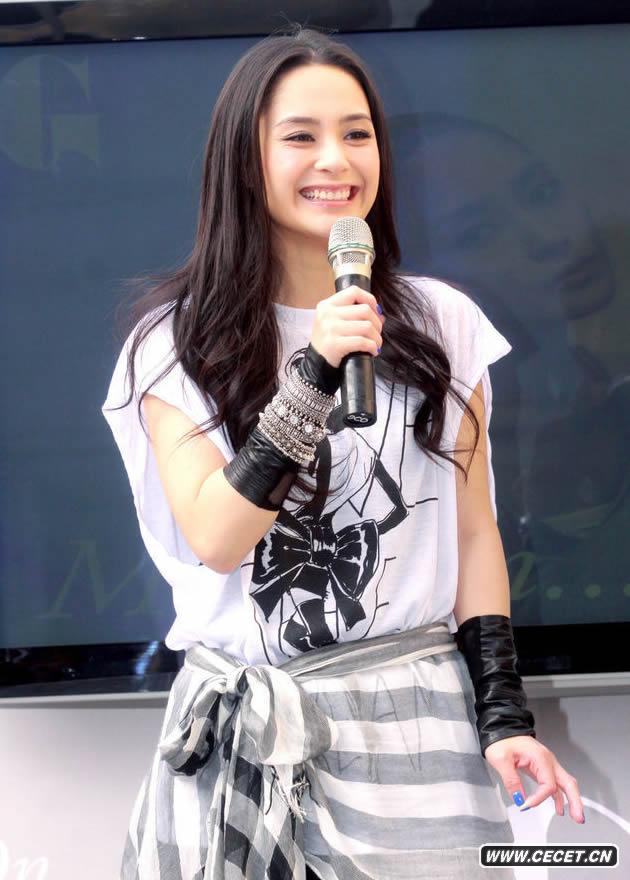 阿嬌為新碟舉行發(fā)布會(huì )