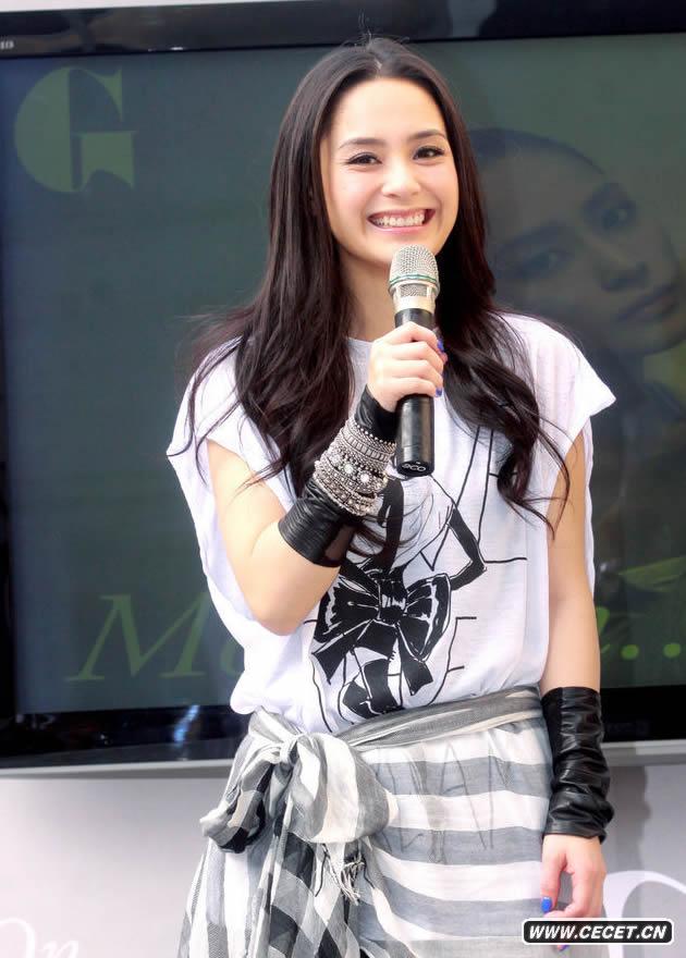 阿嬌為新碟舉行發(fā)布會(huì )