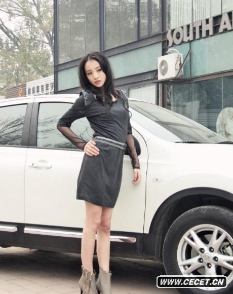 章齡之拍攝時(shí)尚愛(ài)車(chē)寫(xiě)真