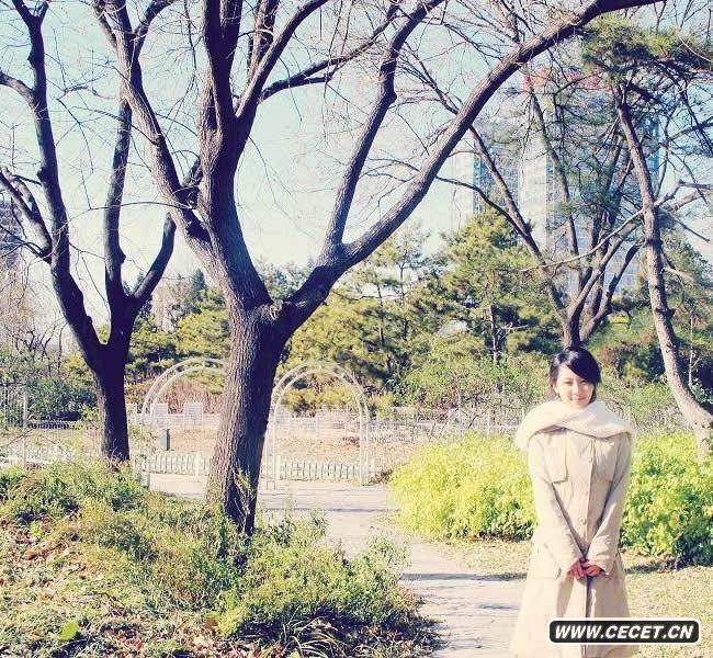 楊紫冬季寫(xiě)真清新從容