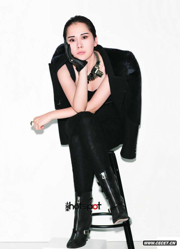 海清秀香肩美背