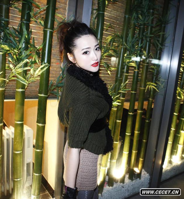 鄭凡變身針織美女