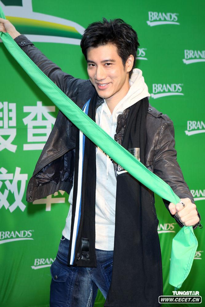 王力宏出席代言活動(dòng)