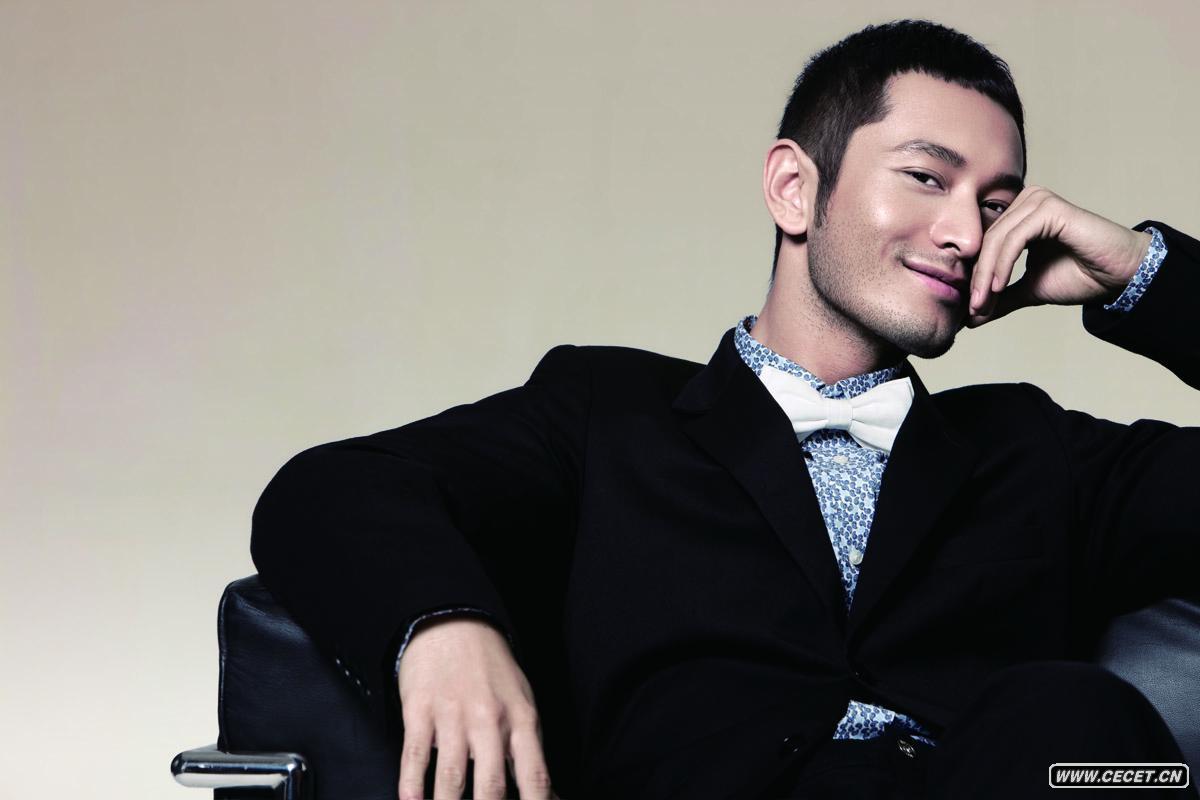 黃曉明登國際時(shí)尚女刊