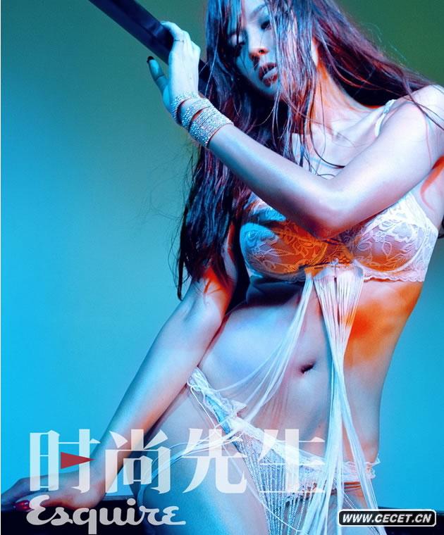 周韋彤拍攝《時(shí)尚先生》寫(xiě)真