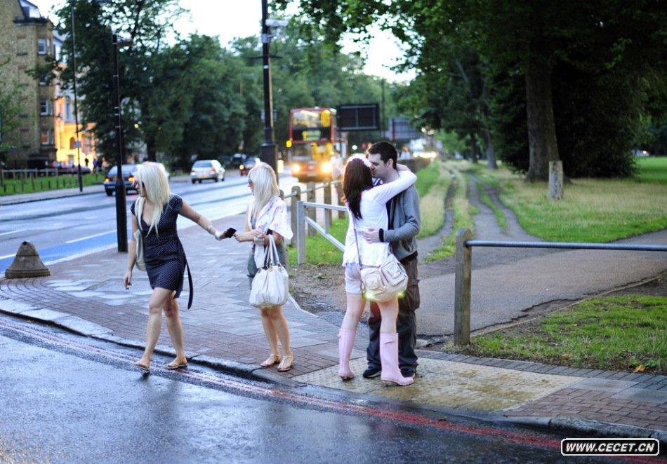 828ӢD飺һHo(w)˵չʾҸ