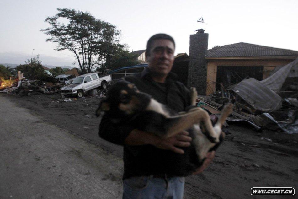 318.8ďͬr(sh)l(f)[؄(chung  )D飺һӱ(zh)ԼĹԓڵͺ[ʧȥԼăӺ҈@@ֻĿǰΨһcĻ