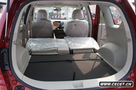 陸風(fēng)X8上市實(shí)拍圖