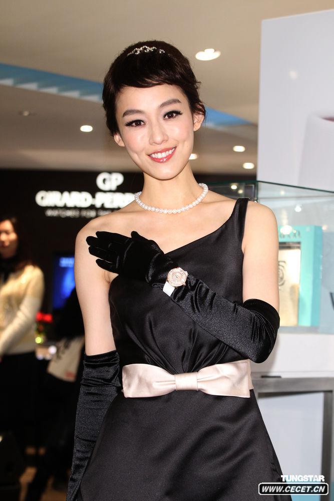 范瑋琪為精品走秀