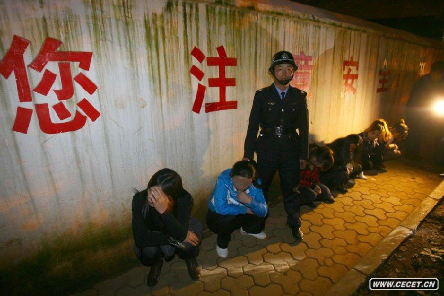 20101021پץ@ʮվŮD鱻Ƶu(mi)ˆT