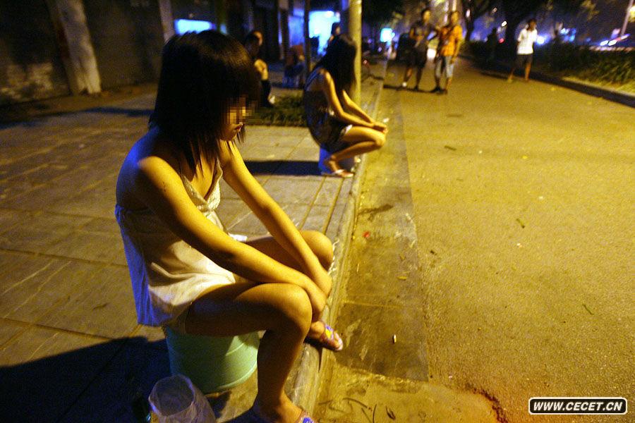 831ό(dng)320ˌݠ^_(ki)չͻSЄ(dng)S(chng)32@`ˆT178ڽυ^һ·һЩ·߅l(f)߀l(f)FδM(mn)18qġ90󡱡Сá·߅