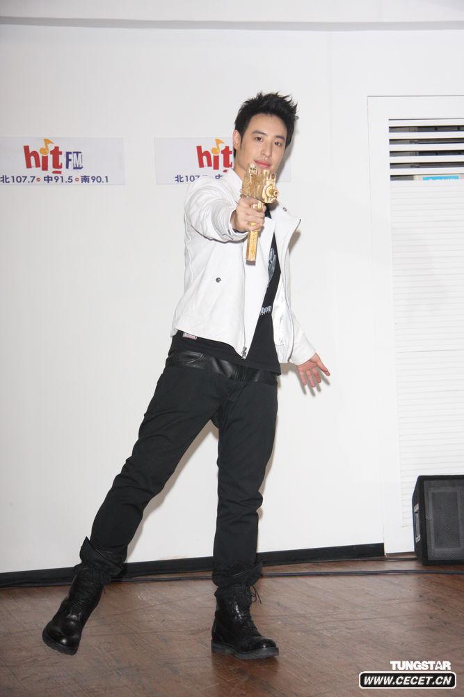 潘瑋柏新造型曝光