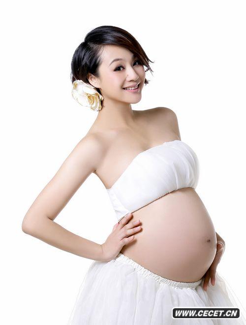 曹穎大肚照曝光