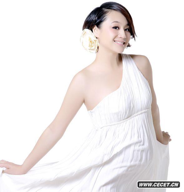 曹穎大肚照曝光