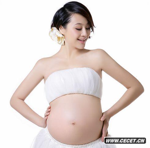 曹穎大肚照曝光