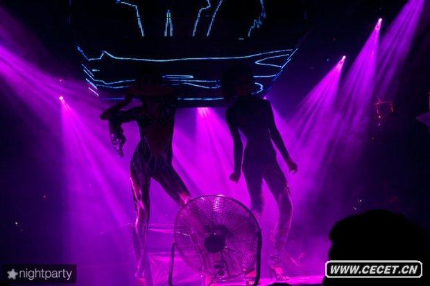 揭秘俄羅斯的“天上人間”