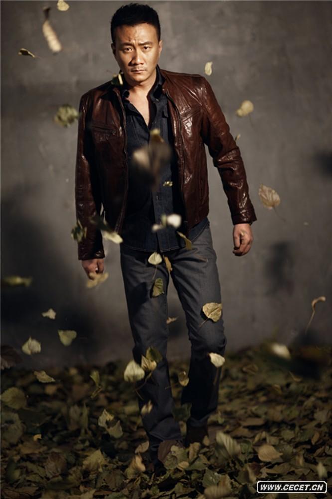 胡軍新寫(xiě)真霸氣外露