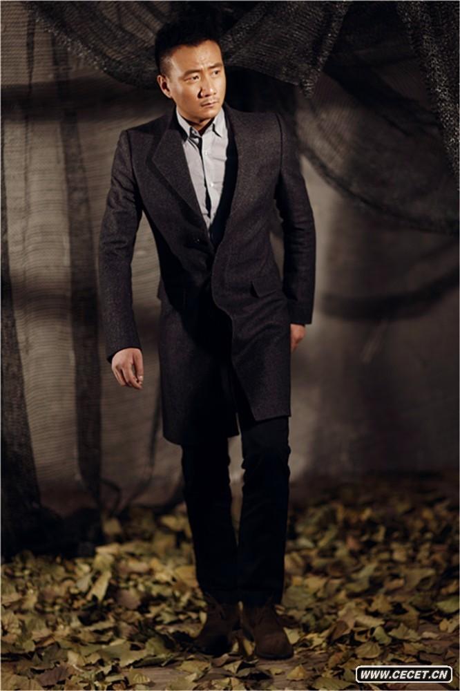 胡軍新寫(xiě)真霸氣外露