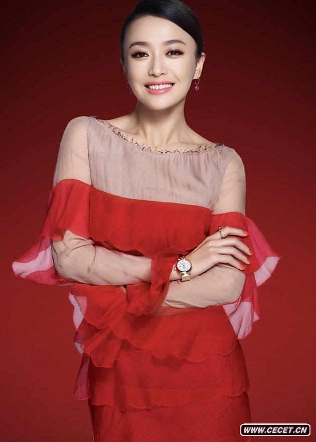 秦嵐登時(shí)尚雜志封面