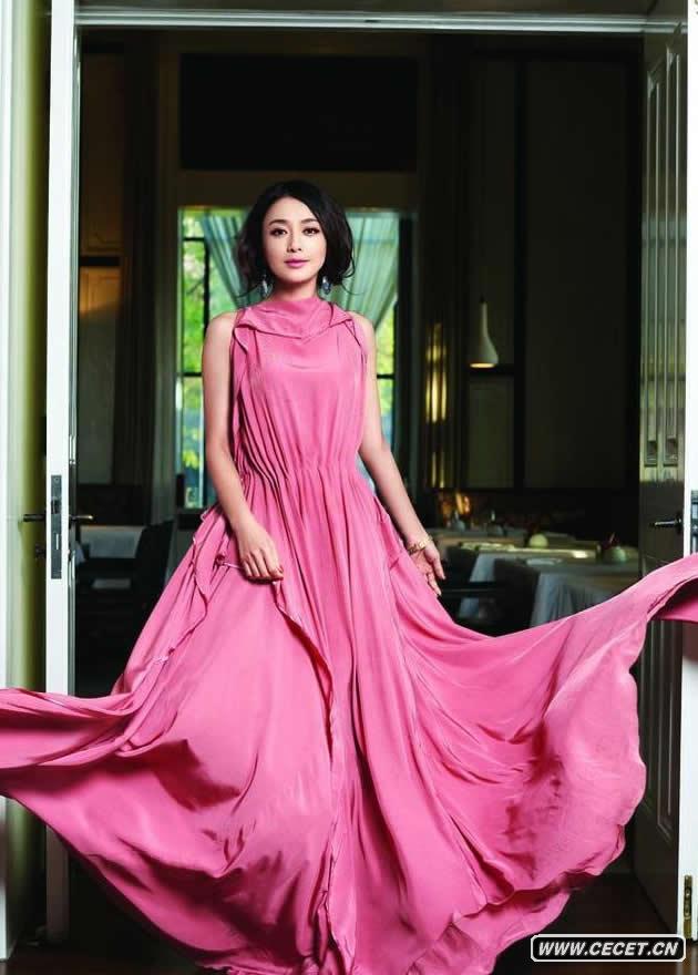 秦嵐登時(shí)尚雜志封面