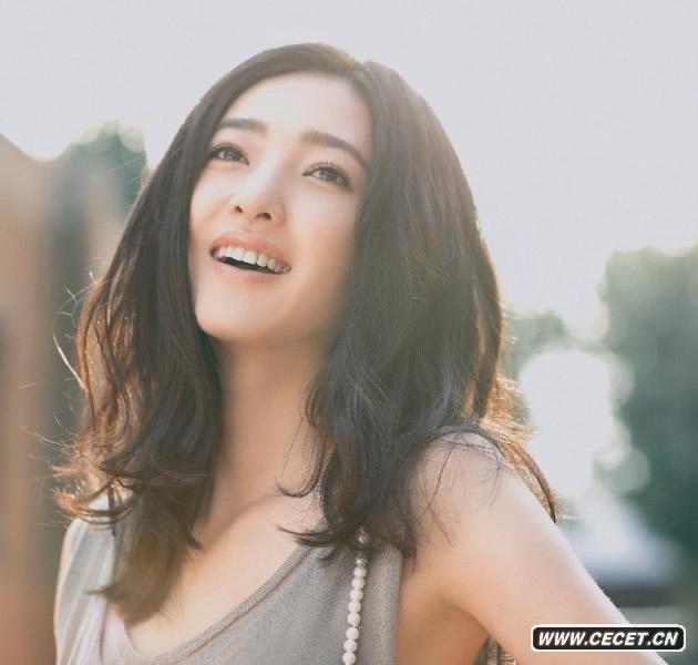 王麗坤拍攝暖陽(yáng)寫(xiě)真