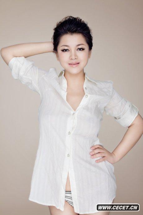 俞晴華麗蛻變成辣媽