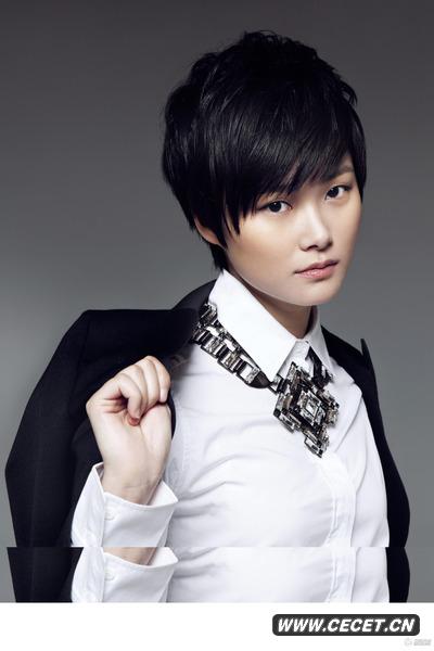 李宇春全新寫(xiě)真出爐