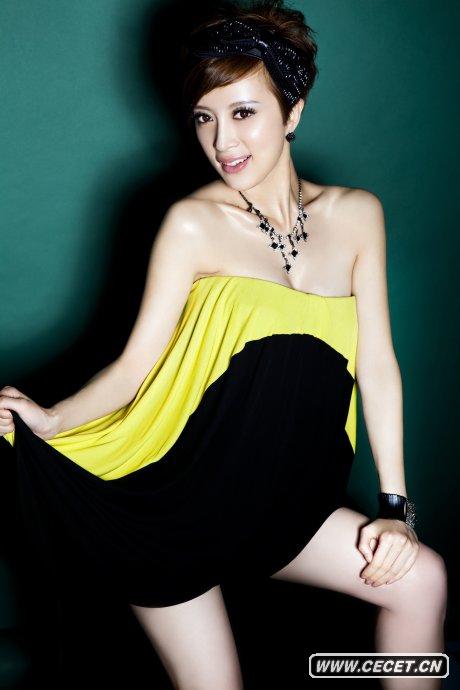 金巧巧演繹時(shí)尚大片