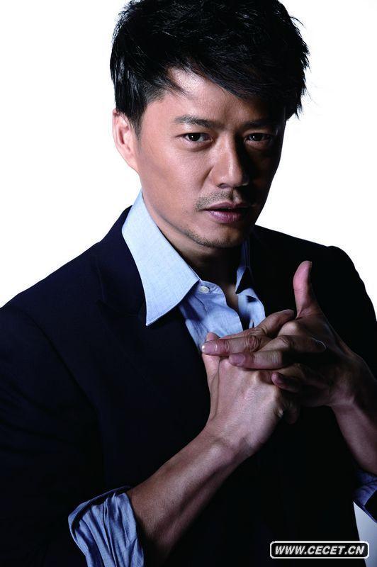 段奕宏風(fēng)尚大片出爐