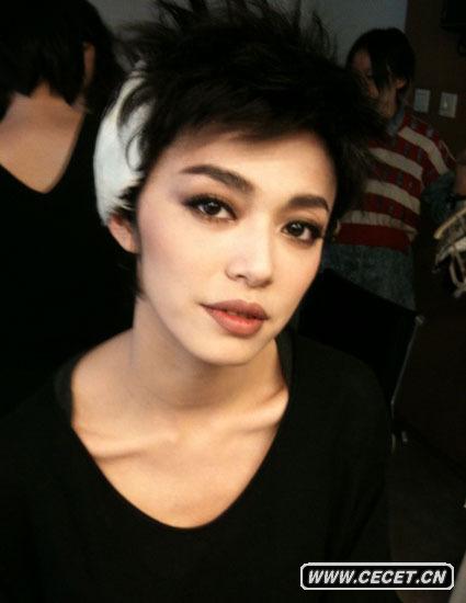 姚晨透明薄紗真空上陣