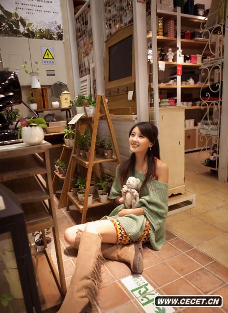 甘薇清新春日寫(xiě)真曝光