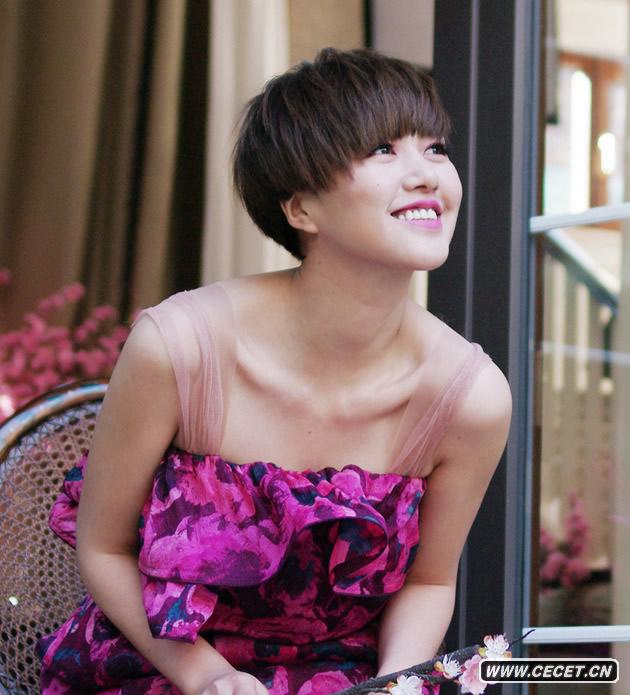 譚維維春裝大片曝光