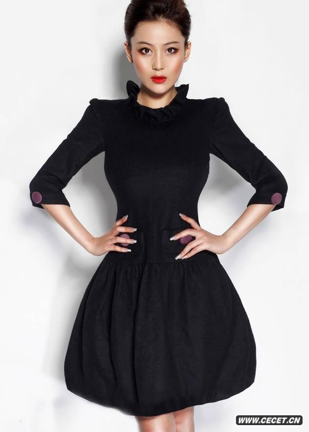 張馨予新寫(xiě)真玩浪漫