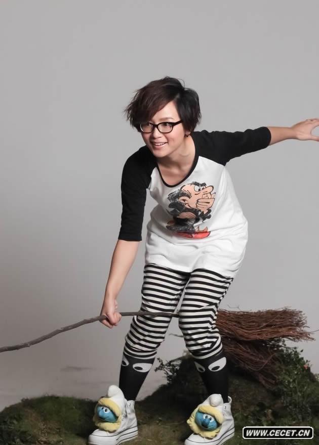 周筆暢受邀拍攝廣告