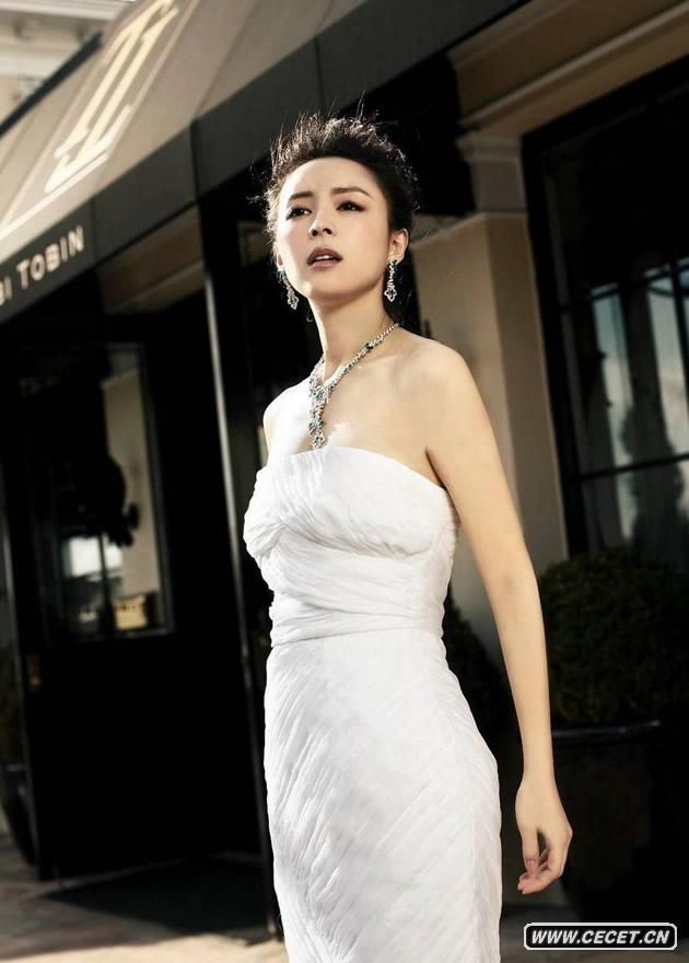 張靜初受邀拍珠寶大片