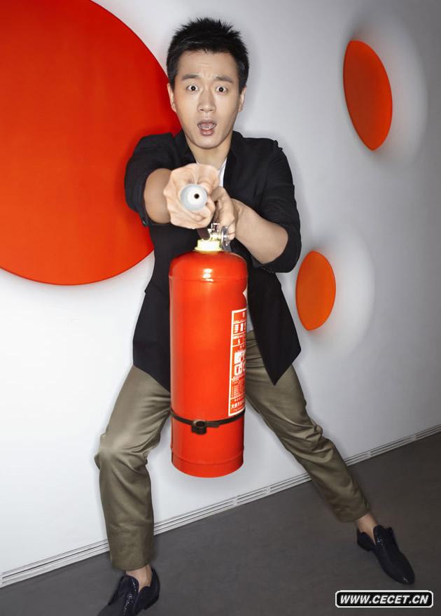 佟大為演繹時(shí)尚大片