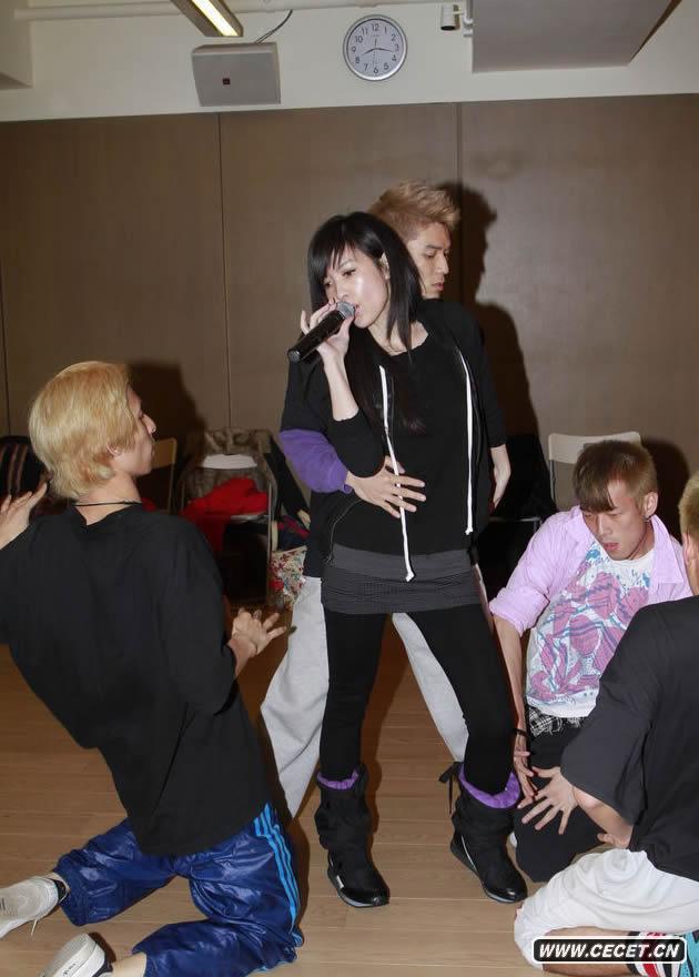 周慧敏開(kāi)始地獄式彩排