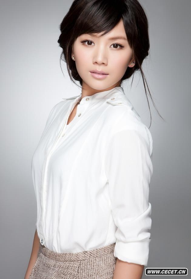 曹曦文典雅公主范兒