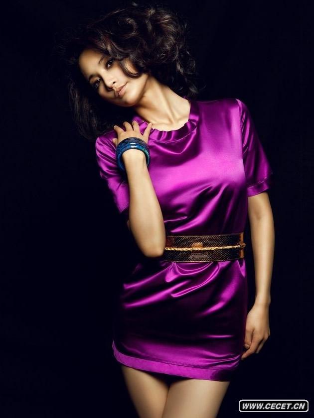 張歆藝秀S迷人曲線(xiàn)