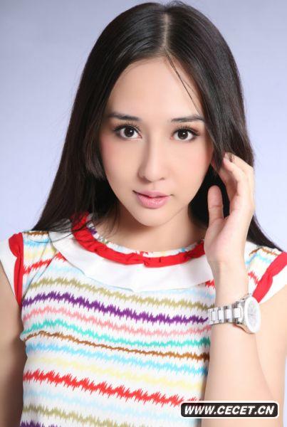 陳美行拍攝花季寫(xiě)真