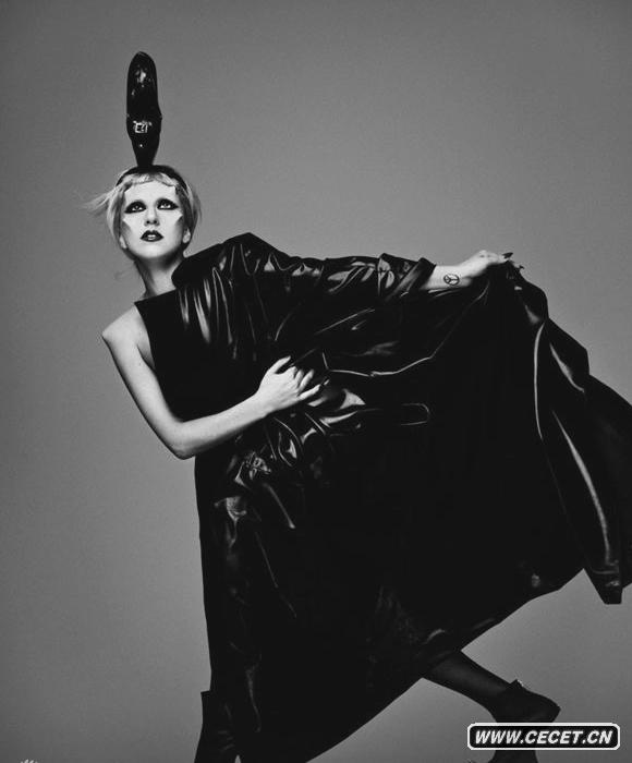 Lady Gaga登英國雜志封面