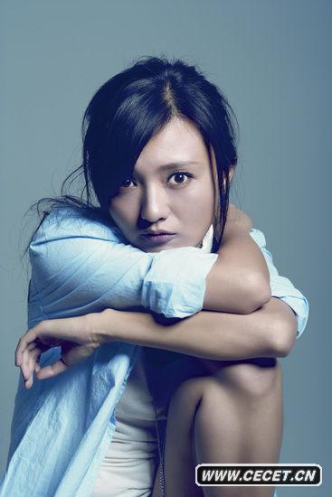 傅晶寫(xiě)真嫵媚迷人