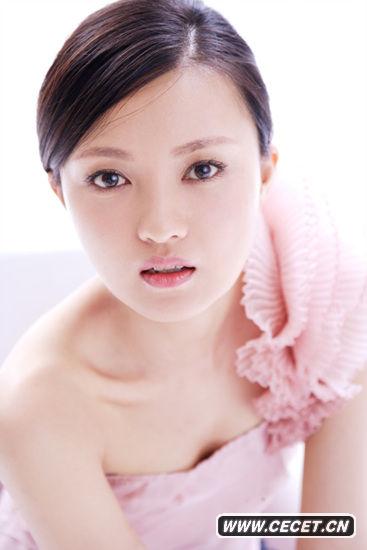 傅晶曝光最新寫(xiě)真