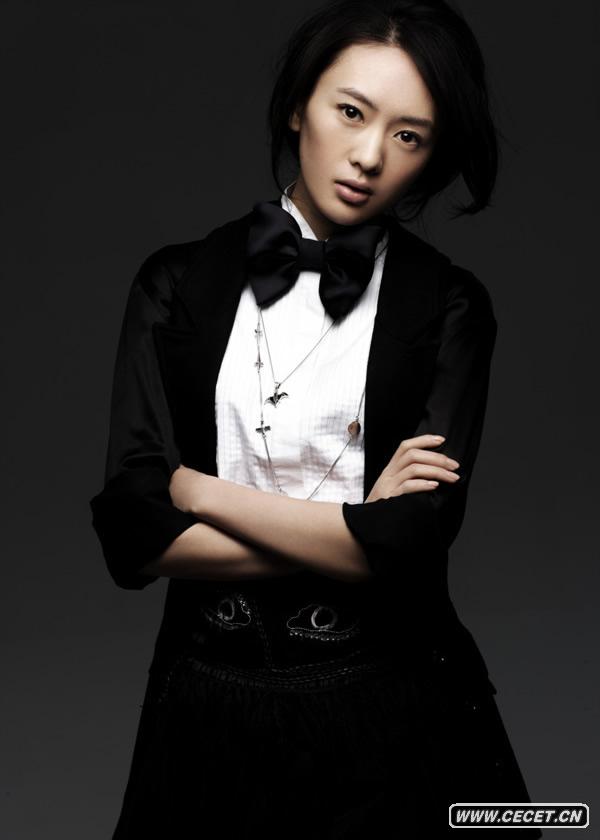 童瑤黑白寫(xiě)真華美絕倫