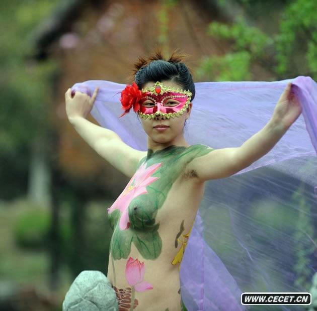 人體彩繪模特驚艷表演