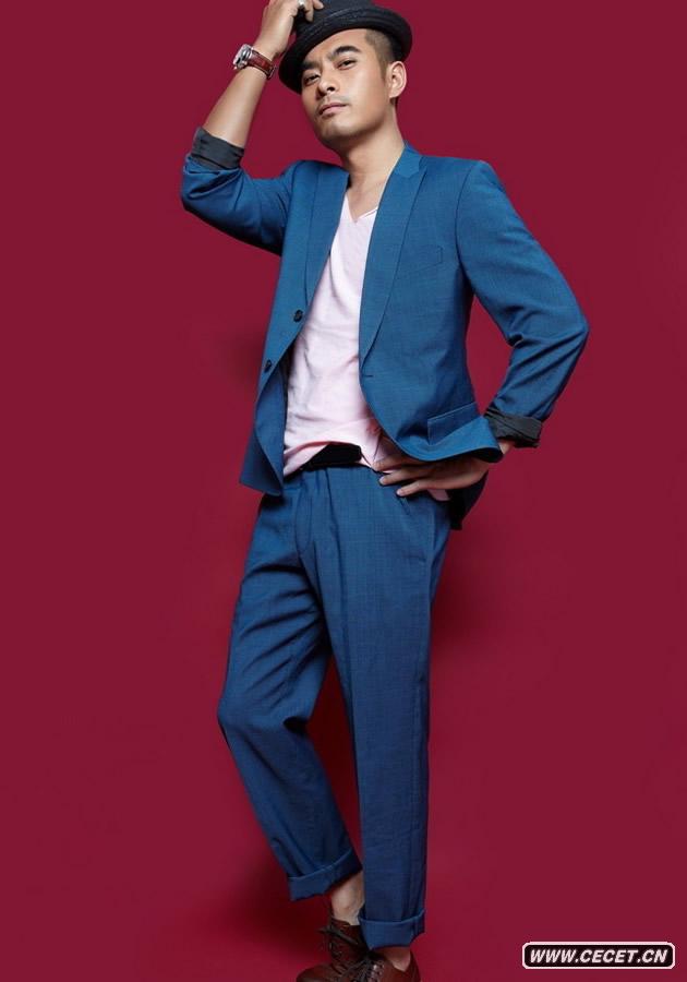 陳龍最新寫(xiě)真出爐