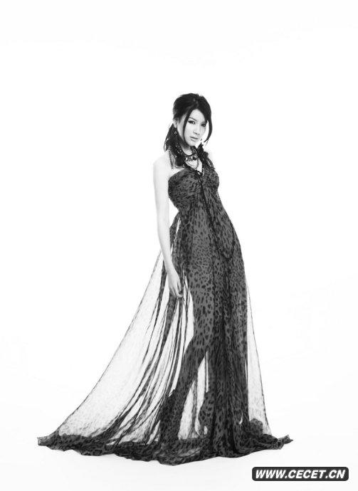 徐立豹紋黑白大片