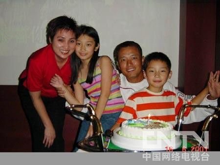 戚美珍和苗僑偉的兒女 (15/22)